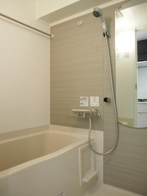 【浴室】 | ルーブル三軒茶屋参番館
