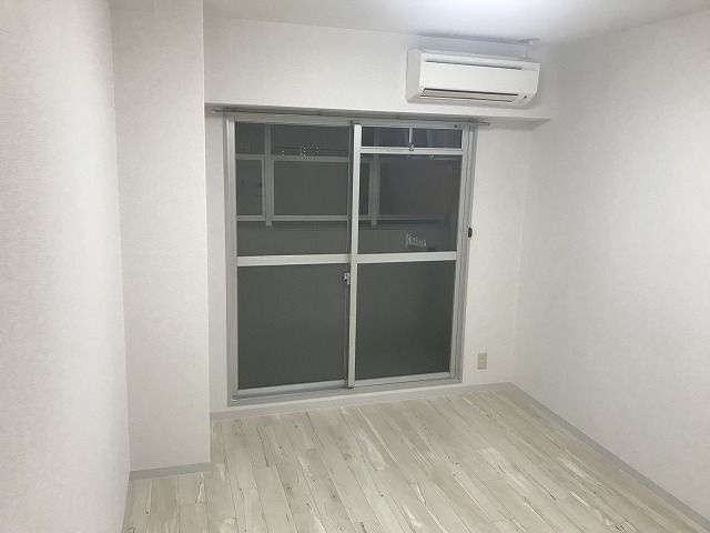 グランドール西岡本の内装