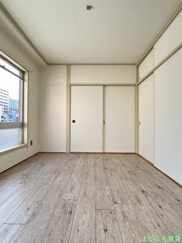 【寝室】 | 道頓堀プラザ