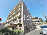 メイ・グリーン塚田の画像