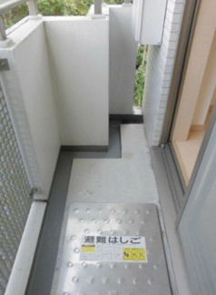 【バルコニー】 | グリアス横浜・三ツ沢公園 | 別部屋参考写真