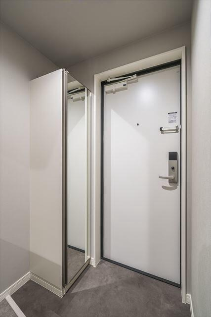 ｋ１　ａｐａｒｔｍｅｎｔｓの玄関