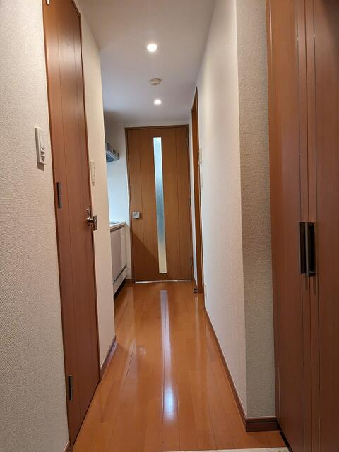 日神デュオステージ浅草の玄関