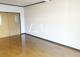【居間・リビング】 | サンフラワーＫⅡ | 洋室のお部屋です。