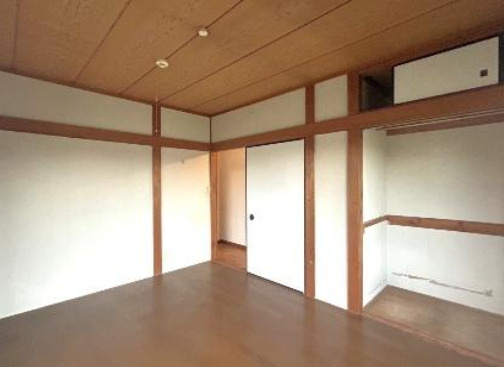 所沢市北中　中古戸建ての洋室