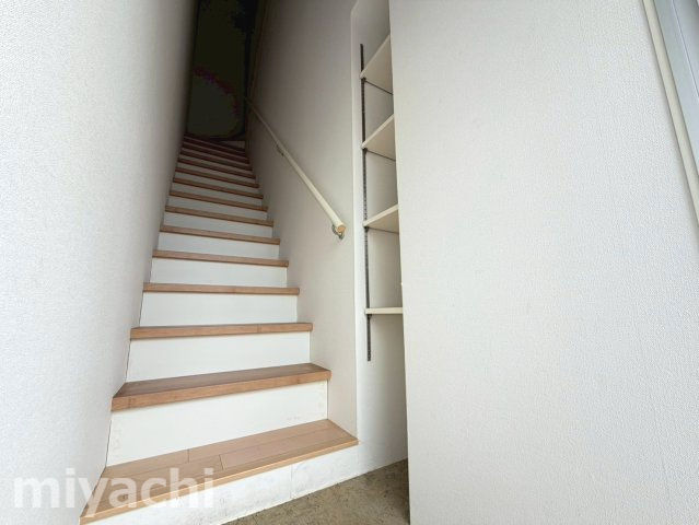 ラフェリーチェAの玄関