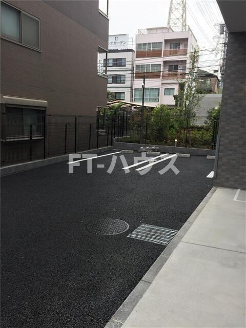S-FORT西船橋libreの駐車場