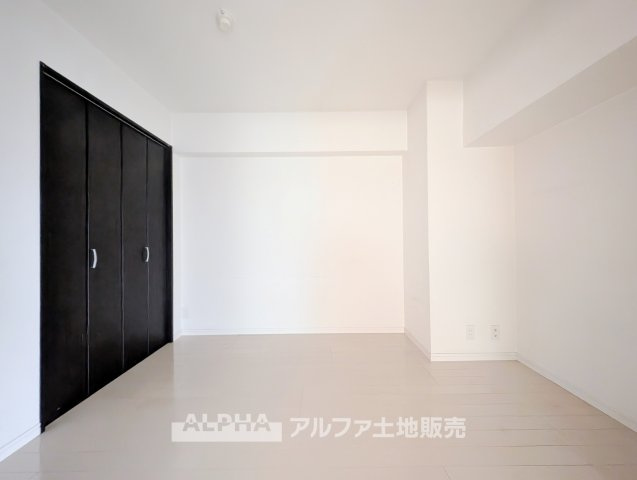 日神パレス立川第2の浴室|【Reheating Bath】
◆いつでも温かいお風呂に◆時間が経ったお湯を温め直せる追い焚き機能なら、家族の入浴時間が異なる日にも便利です。