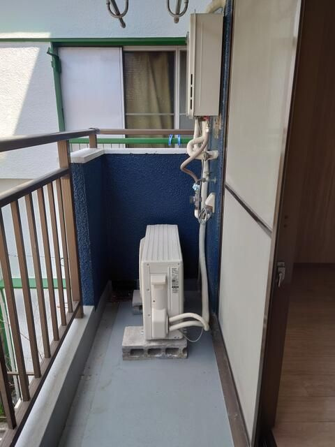 シャインハイム獨協大学駅前のバルコニー