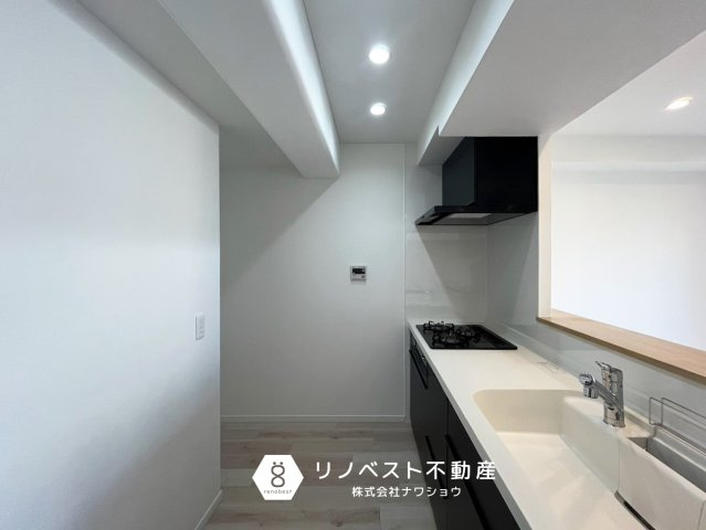 シャルム小阪壱番館のキッチン|グリルも完備されており、魚料理等、料理のレパートリーが増えますね♪