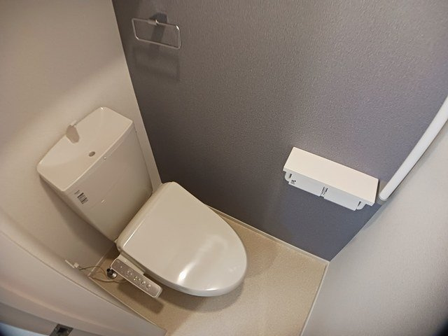 【トイレ】 | ＫＴ南丹 | 清潔感のあるトイレです