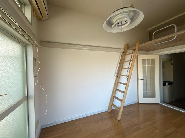エージーコートの子供部屋