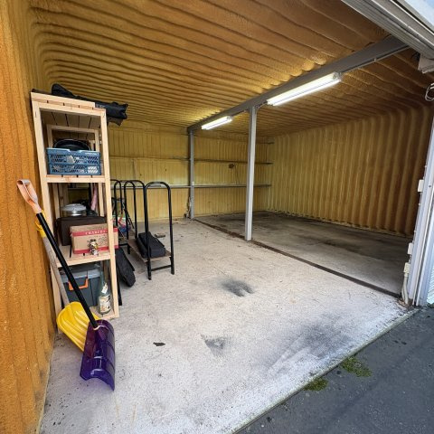 室蘭市本輪西町5丁目15-20戸建の駐車場