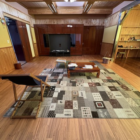 室蘭市本輪西町5丁目15-20戸建の居間・リビング