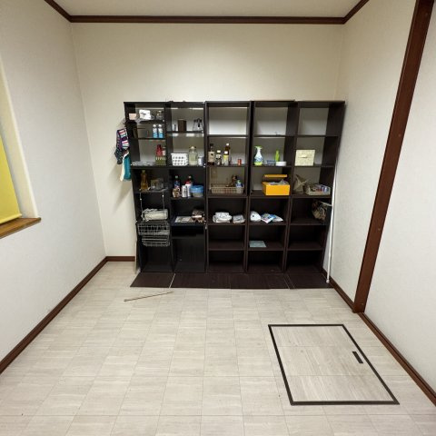 室蘭市本輪西町5丁目15-20戸建の内装