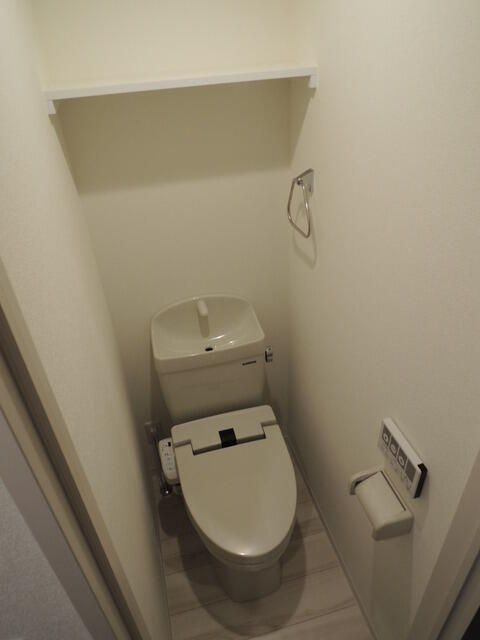 フェリーチェ東高円寺Ⅲのトイレ