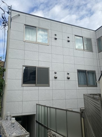 レスツオン参宮橋の外観