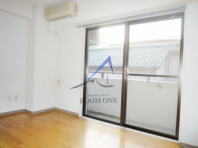 三田ベルメゾンの居間・リビング|洋室のお部屋です。