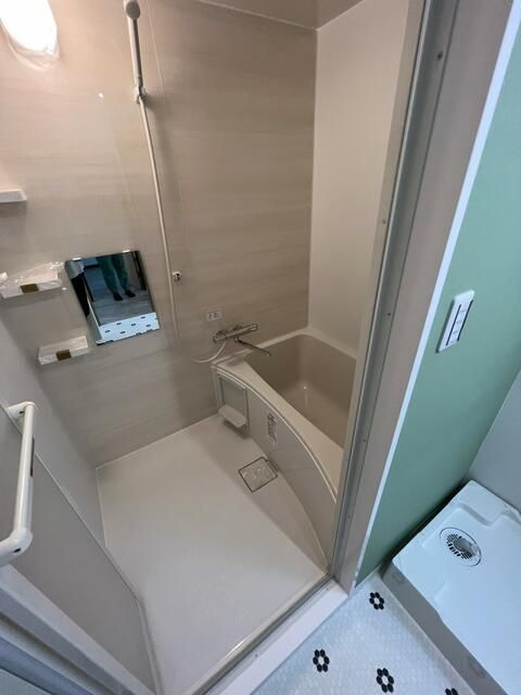 千葉市中央区都町６丁目の賃貸マンションの浴室
