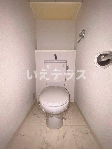 プレサンスみなと元町駅前のトイレ