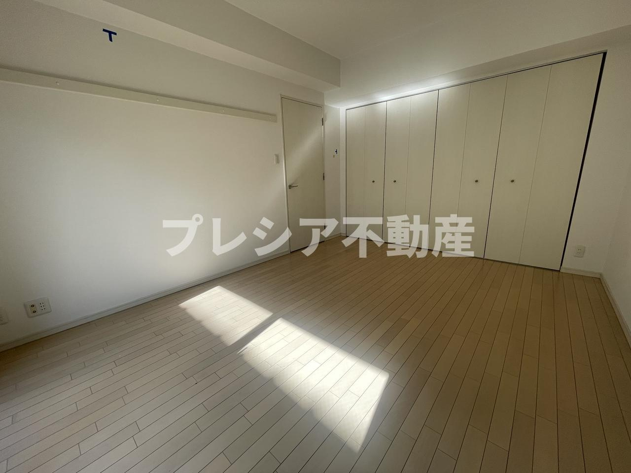 シャルム甲子園口の寝室