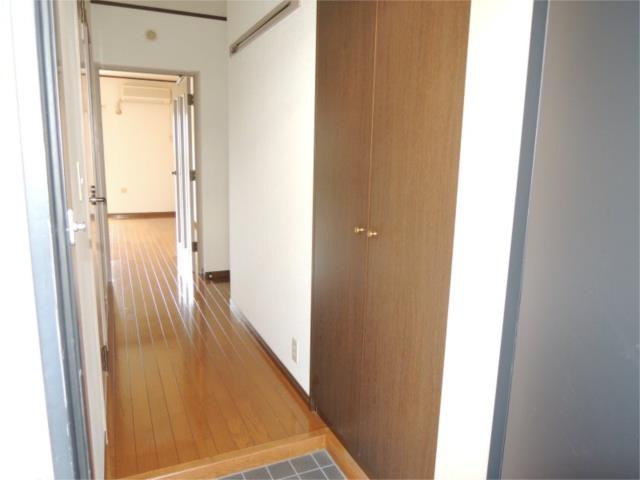 川崎市多摩区菅城下の賃貸マンションの内装