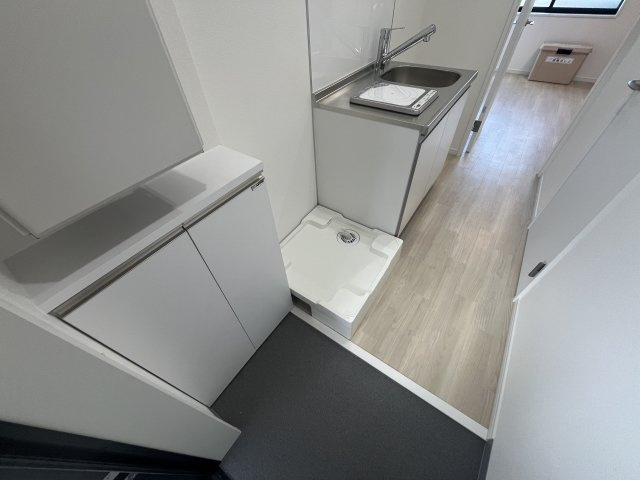 BASE三ツ沢下町の玄関