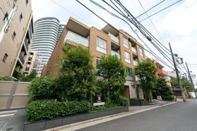 ＣＡＲＯ南青山の外観|外観は落ち着いています