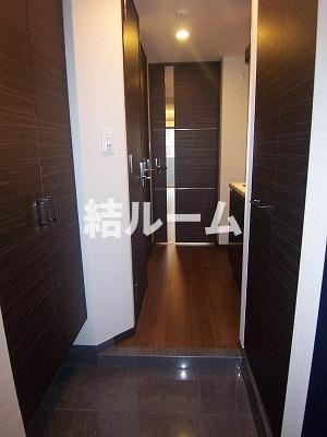 板橋区双葉町の賃貸マンションの玄関