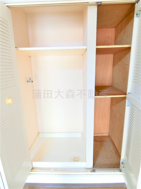 日興パレス羽田PARTⅡの設備|その他設備　室内洗濯機置場