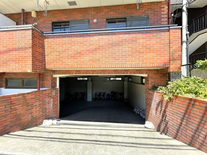 プレステージ宮原の外観