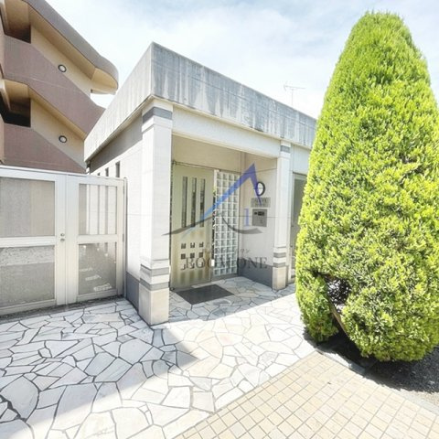 ＰＲＥＣＩＯＵＳのエントランス|エントランスです。