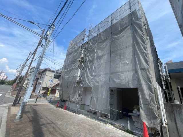 【前面道路含む現地写真】の画像