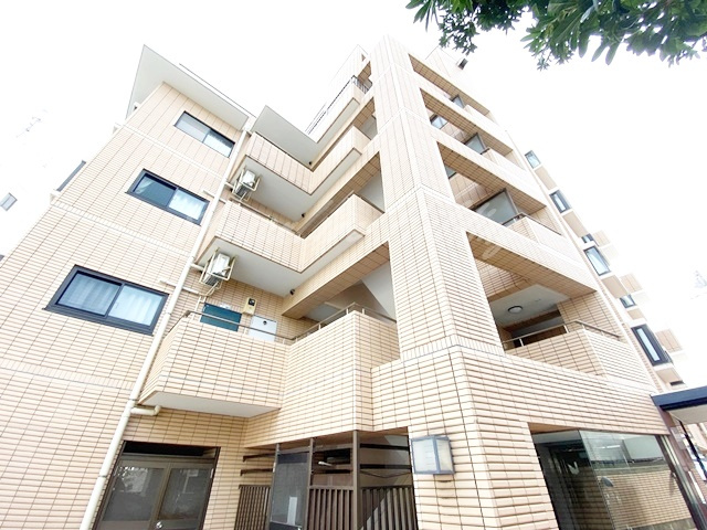 藤沢市辻堂１丁目の賃貸マンションの外観