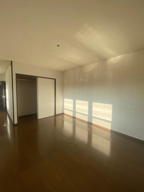 藤沢市鵠沼石上２丁目の一戸建ての居間・リビング