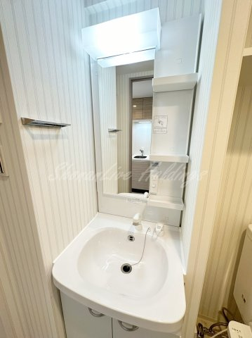 平塚市明石町の賃貸マンションの洗面所
