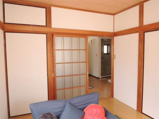 川崎市多摩区菅４丁目のアパートの和室
