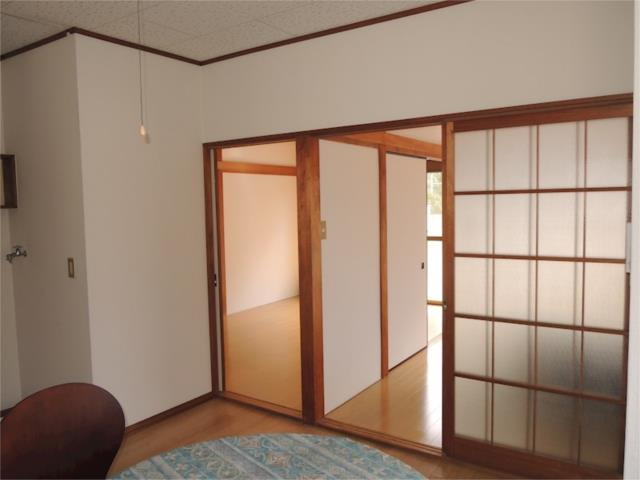 川崎市多摩区菅４丁目のアパートの和室