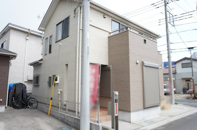草加市瀬崎5丁目 中古戸建の外観