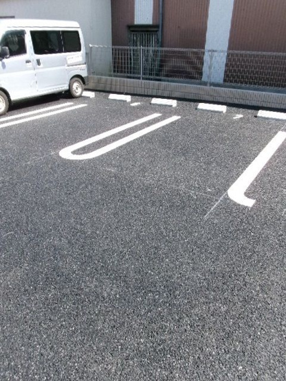 【駐車場】 | ひまわり