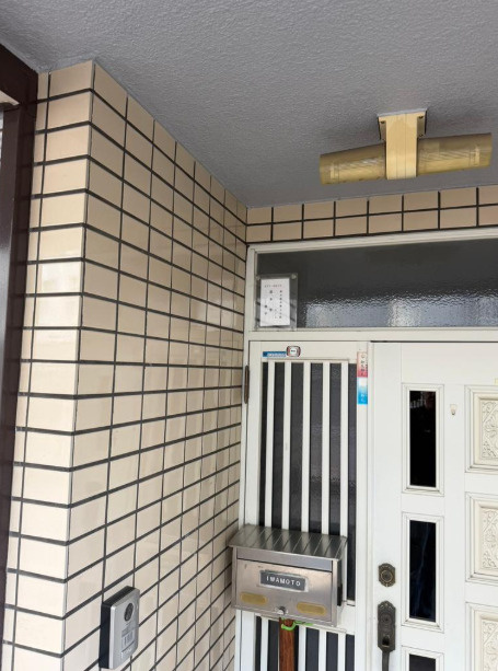 東上小阪　中古戸建の玄関