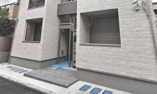 ソレイユ目白台のエントランス