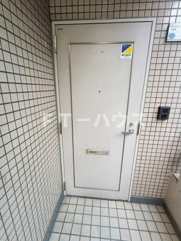 ハイライズ西船弐番館の玄関