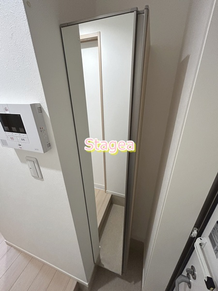 キャメル大成の玄関