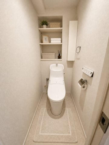レジェンド東日暮里WESTのトイレ|デジタルステージングをしております