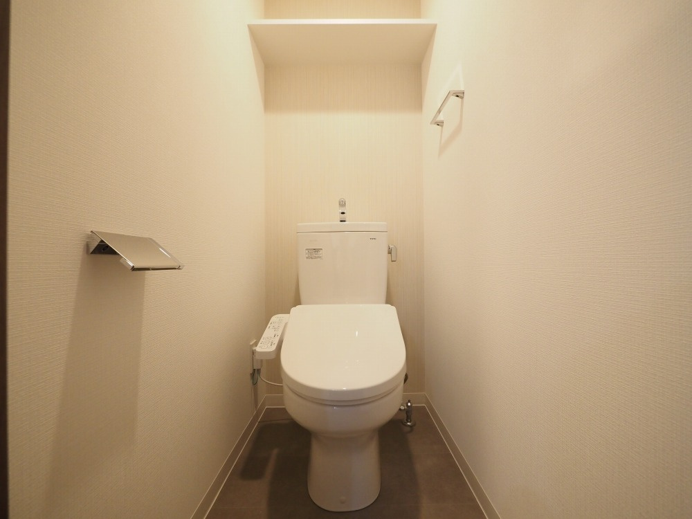 S-RESIDENCE布施aventraのトイレ