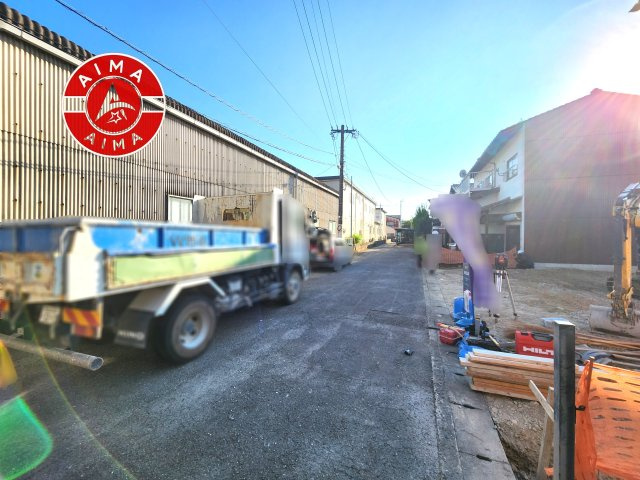 糟屋郡粕屋町柚須第4-1棟（1号棟）の外観|前面道路含む現地の写真です。