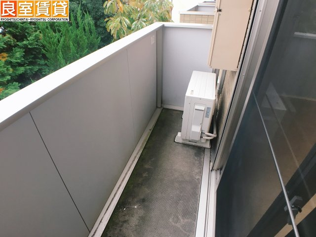 【バルコニー】 | カメリア　A棟