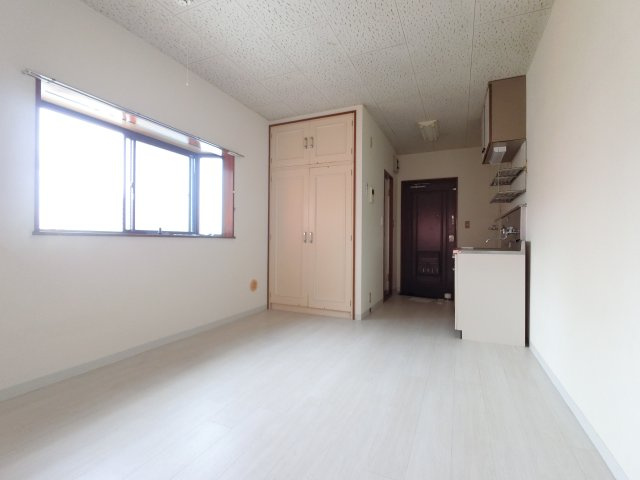 グロリアマンションの寝室