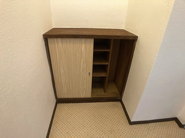 ネオライフ鈴蘭台の玄関|シューズボックス